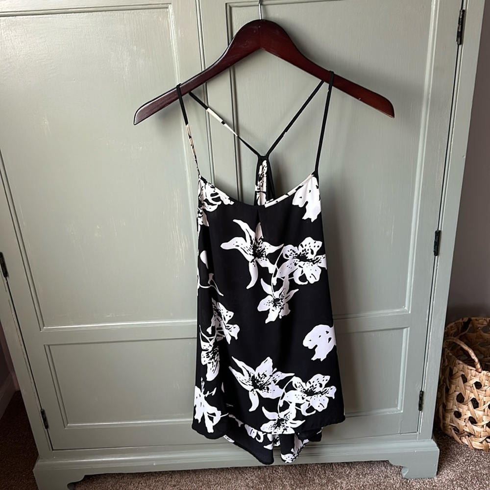 Banana Republic Flowy Racerback Tank
